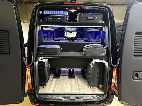 Used 2023 Mercedes-Benz Sprinter 3500 w/ Parking Package image 21