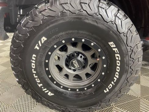 Used 2022 Ford Bronco 4-Door image 24