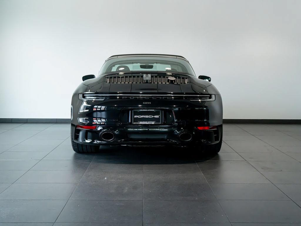 Certified 2023 Porsche 911 50th Anniversary Edition AWD/4WD image 6