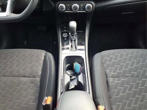 Certified 2024 Nissan Kicks SV image 11