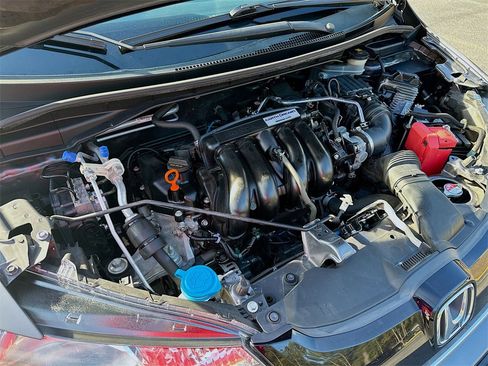 Used 2015 Honda Fit EX image 26