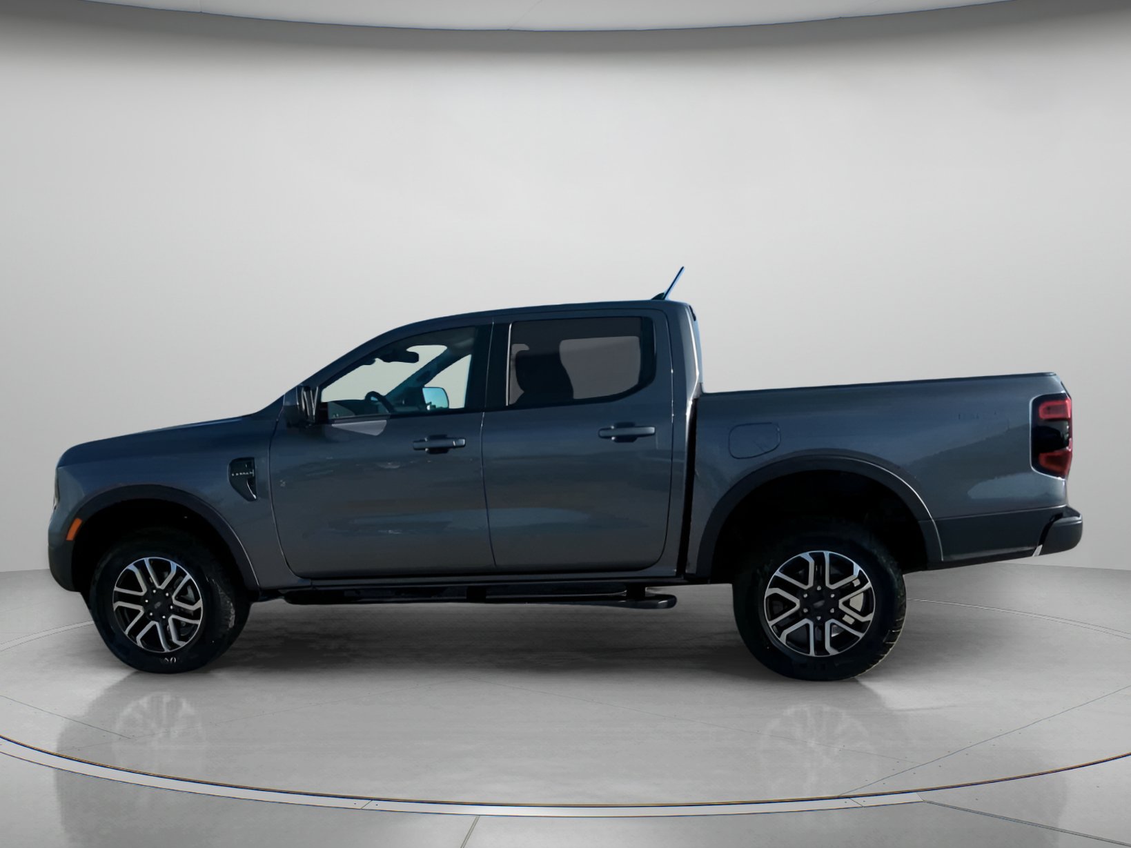 New 2026 Ford Ranger Lariat w/ Convenience Package AWD/4WD image 17