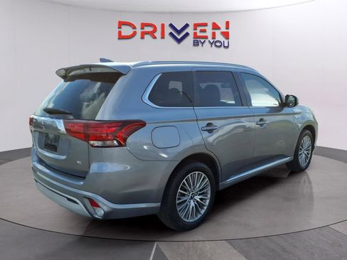 Used 2022 Mitsubishi Outlander GT image 7