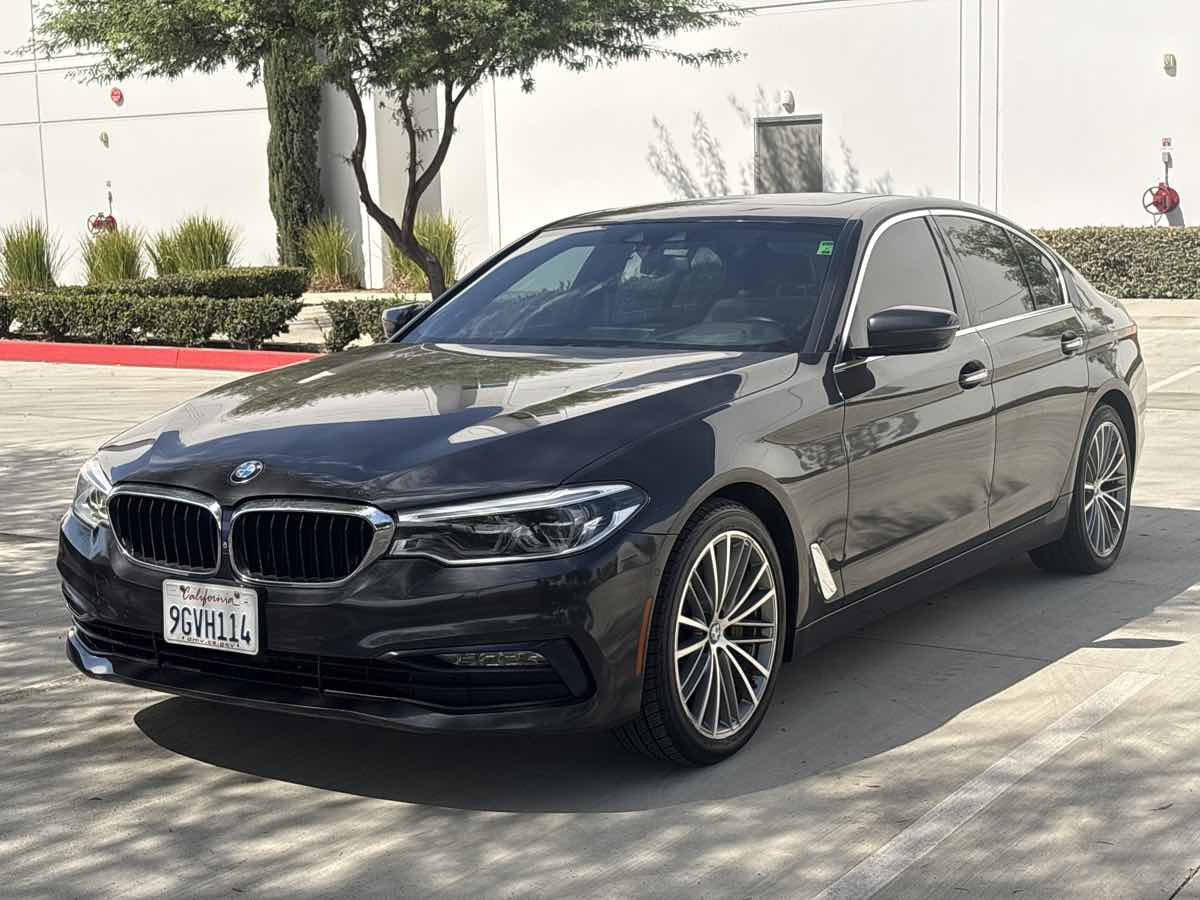 Used 2017 BMW 540i xDrive AWD/4WD image 7