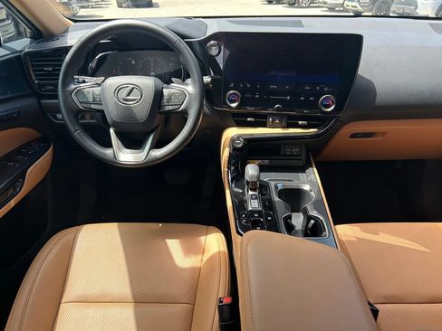 Used 2025 Lexus NX 350h AWD w/ Accessory Package (2T) image 16