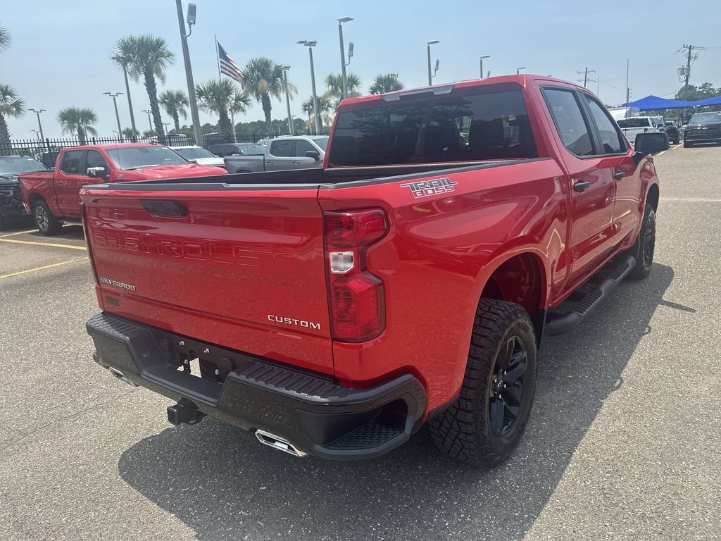 Used 2026 Chevrolet Silverado 1500 Custom Trail Boss AWD/4WD image 16