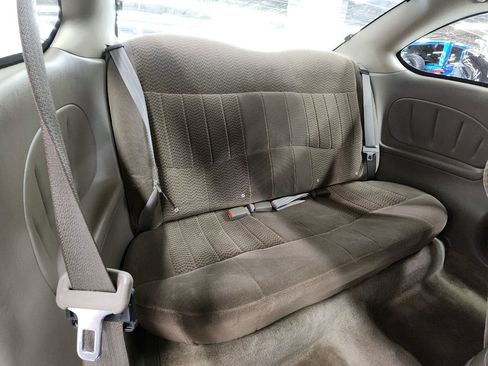 Used 2002 Pontiac Grand Am SE image 18