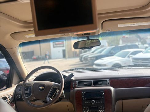 Used 2013 Chevrolet Tahoe LT w/ Luxury Package image 29