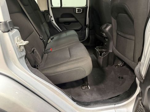 Used 2023 Jeep Wrangler Sahara image 64