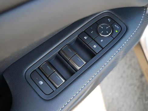 New 2026 Lexus RX 450h AWD image 13