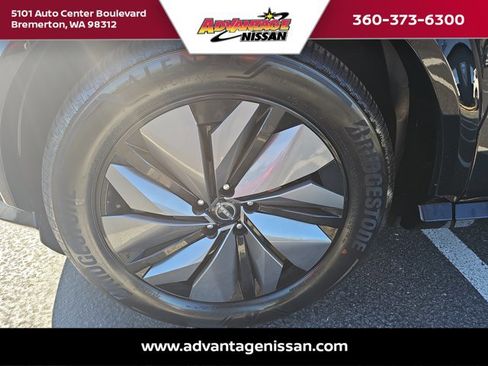 Used 2024 Nissan Ariya AWD image 33