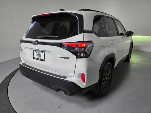 Certified 2025 Subaru Forester Sport w/ Popular Package #1 AWD/4WD image 5