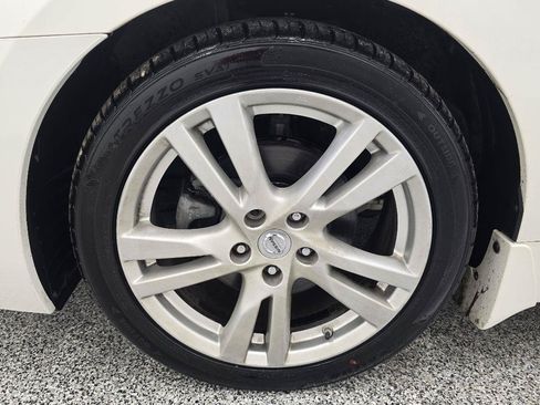 Used 2013 Nissan Altima 3.5 SL FWD image 32
