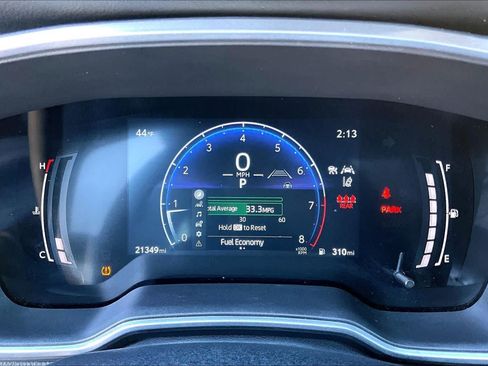 Certified 2025 Toyota Corolla XSE image 26