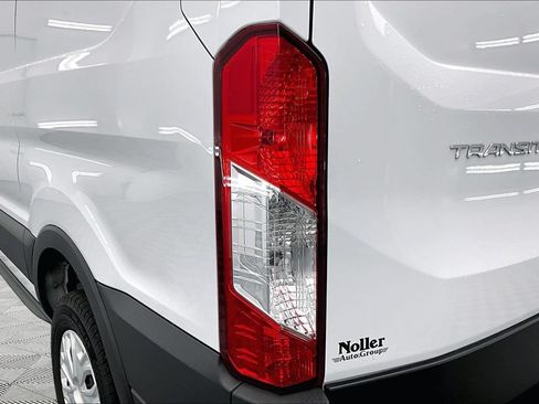 Certified 2024 Ford Transit 250 Low Roof w/ Load Area Protection Package RWD image 29