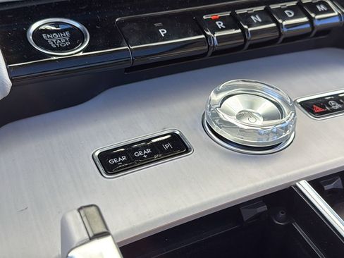 New 2026 Lincoln Navigator L Reserve AWD/4WD image 26