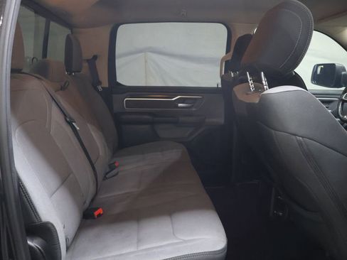Used 2019 RAM 1500 Big Horn RWD image 12
