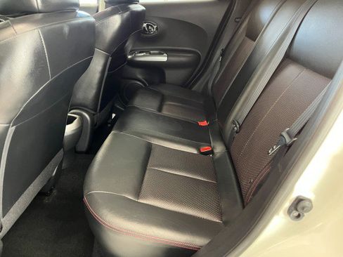 Used 2014 Nissan Juke SL image 31