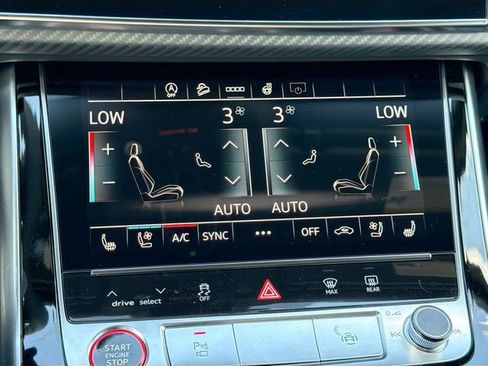 New 2026 Audi SQ7 Premium Plus AWD/4WD image 33