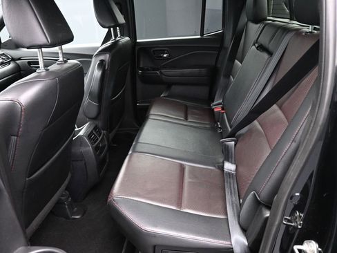 Used 2018 Honda Ridgeline Black Edition image 12
