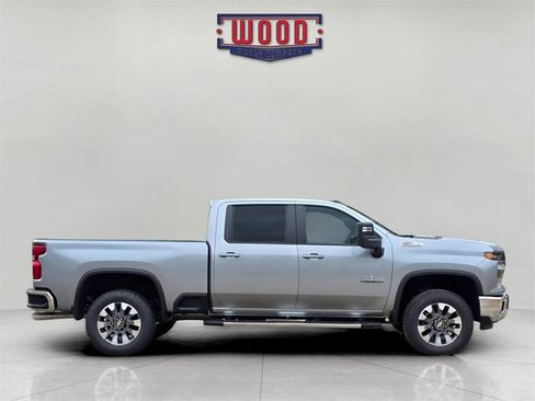 New 2026 Chevrolet Silverado 2500 LT w/ Texas Edition image 2