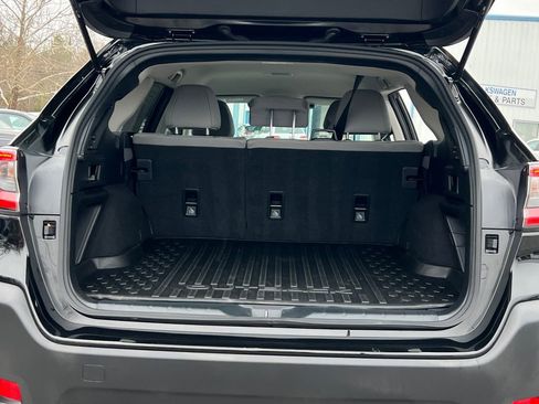 Certified 2025 Subaru Outback Premium image 16