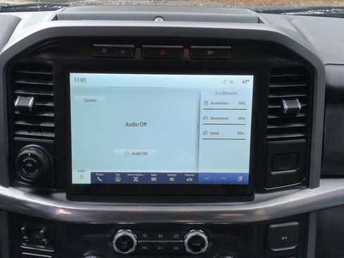 Certified 2021 Ford F150 Lariat w/ Equipment Group 502A High image 19