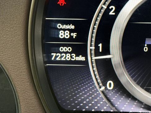 Used 2019 Lexus LS 500 AWD image 30
