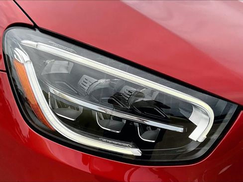 Used 2022 Mercedes-Benz GLC 300 image 25