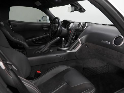 Used 2016 Dodge Viper GTC w/ Time Attack Group 2.0 RWD image 2