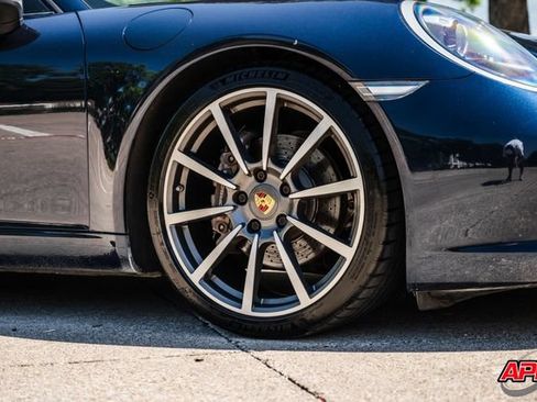 Used 2018 Porsche 911 Carrera RWD image 56