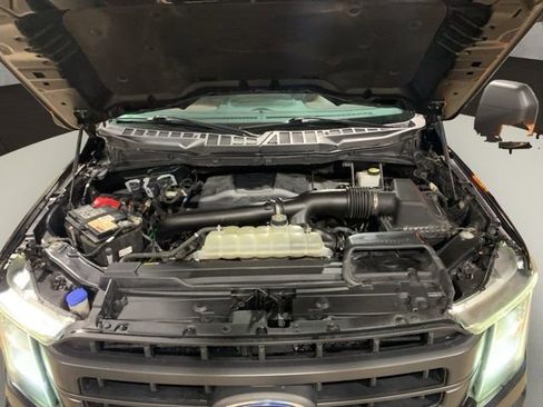 Used 2021 Ford F150 Lariat w/ Equipment Group 502A High image 28