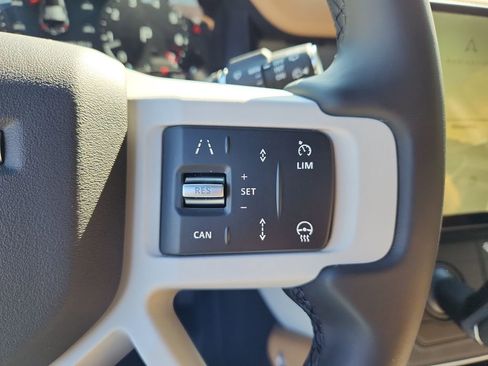 New 2026 Land Rover Defender 110 S AWD/4WD image 18