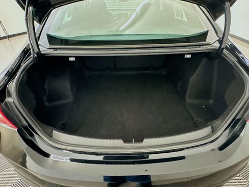Used 2024 Chevrolet Malibu LT FWD image 30