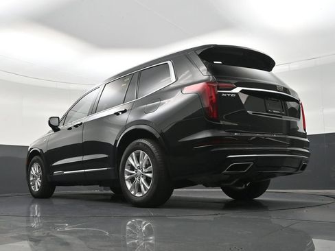 Used 2025 Cadillac XT6 Luxury FWD image 25