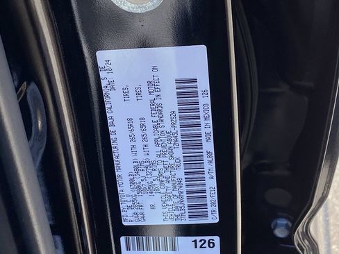 Certified 2024 Toyota Tacoma TRD Sport AWD/4WD image 37