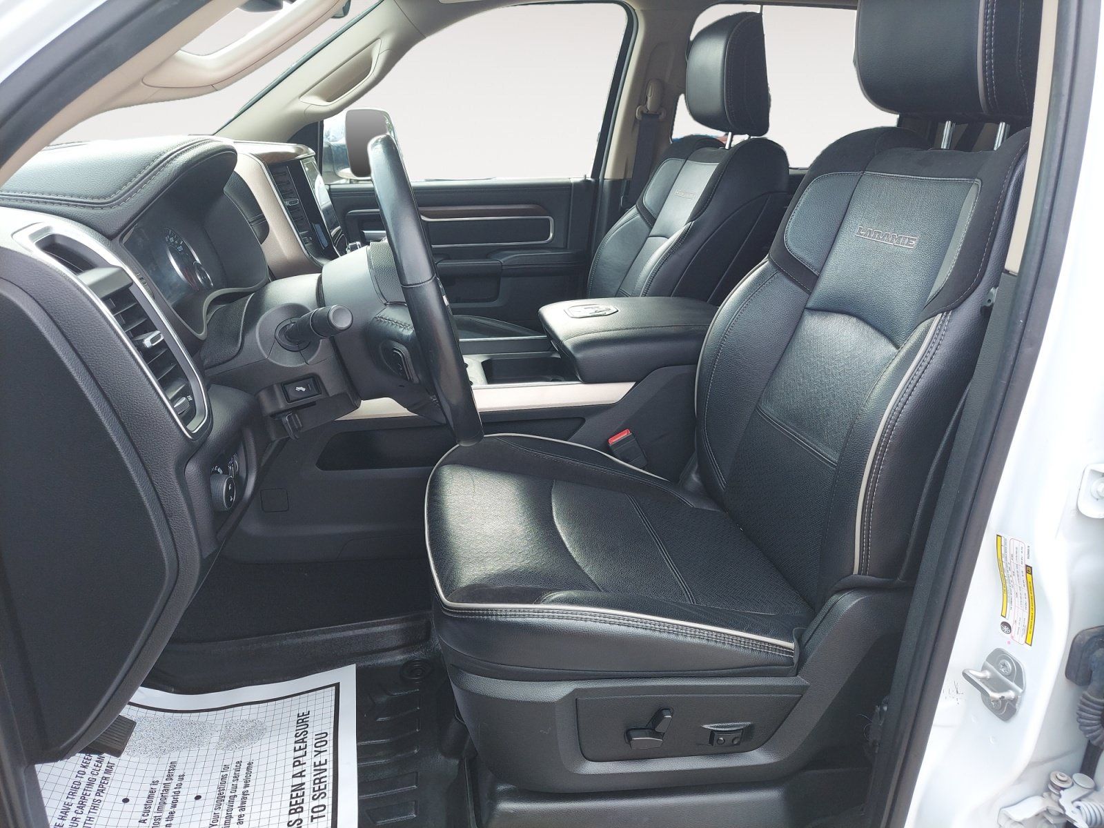 Used 2022 RAM 2500 Laramie AWD/4WD image 23