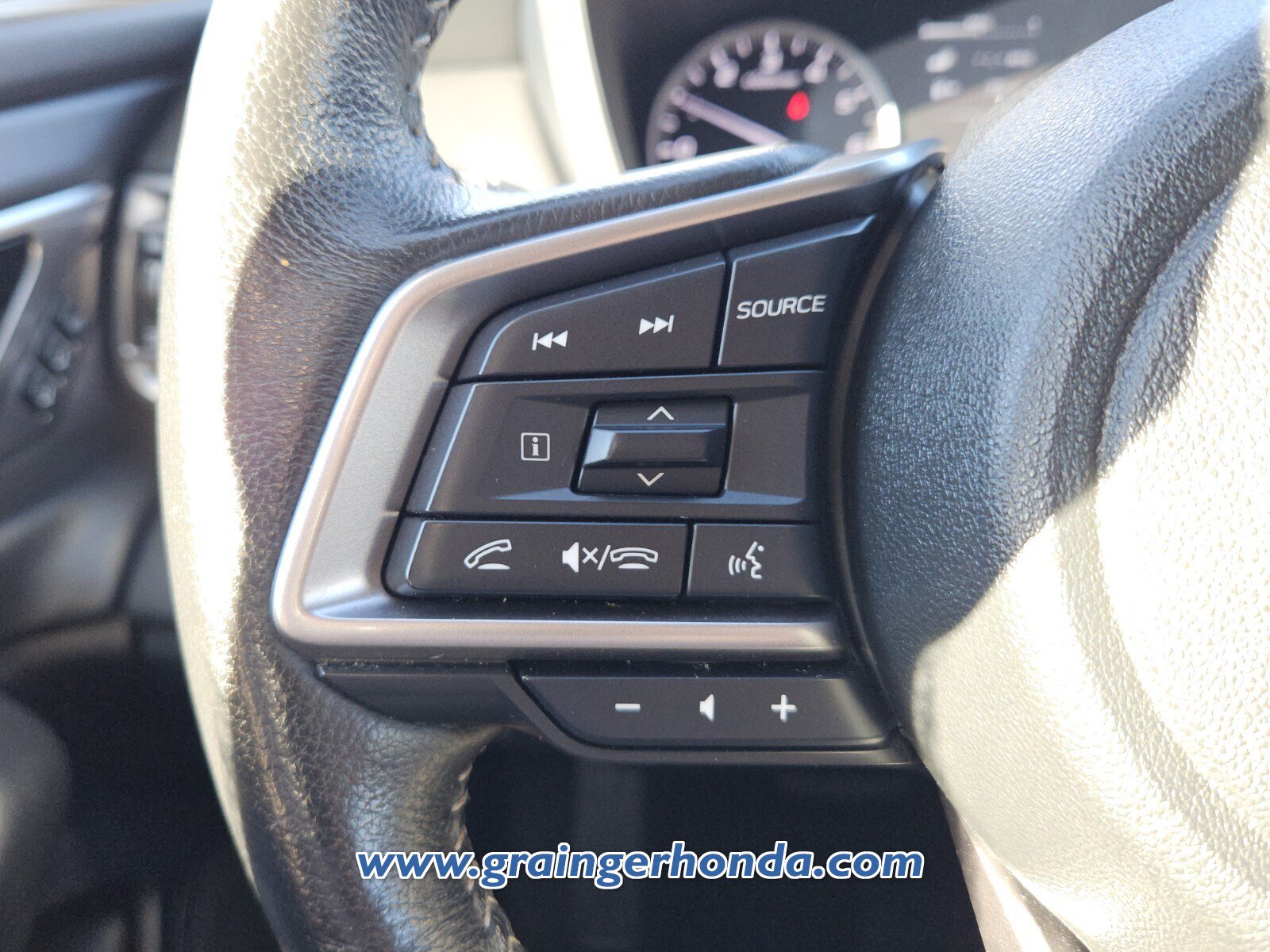 Used 2024 Subaru Outback Limited AWD/4WD image 19