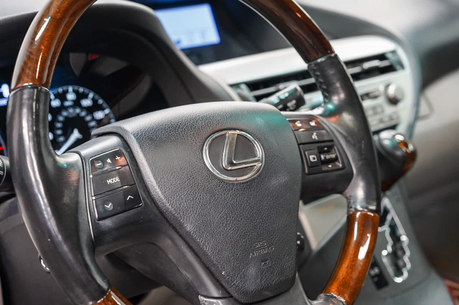 Used 2011 Lexus RX 350 2WD w/ Premium Pkg image 17