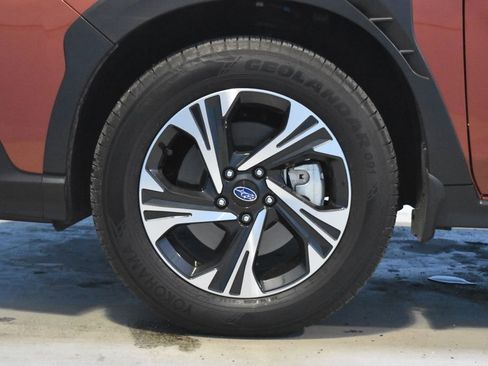 Used 2025 Subaru Crosstrek 2.0i Premium image 21