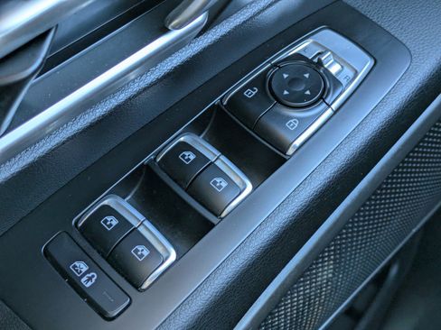 Certified 2023 Kia Telluride S image 18