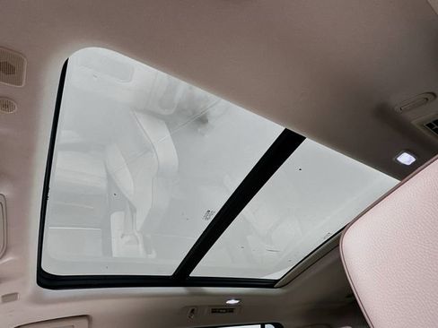 Certified 2022 GMC Yukon XL Denali image 24