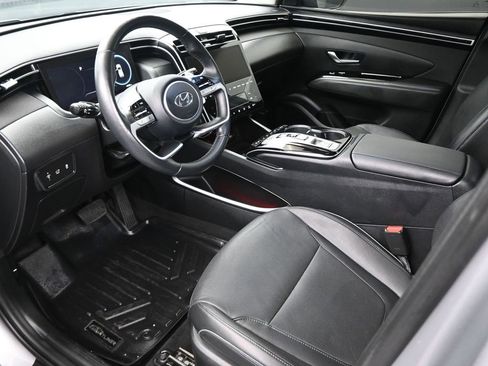 Used 2023 Hyundai Tucson Limited image 9