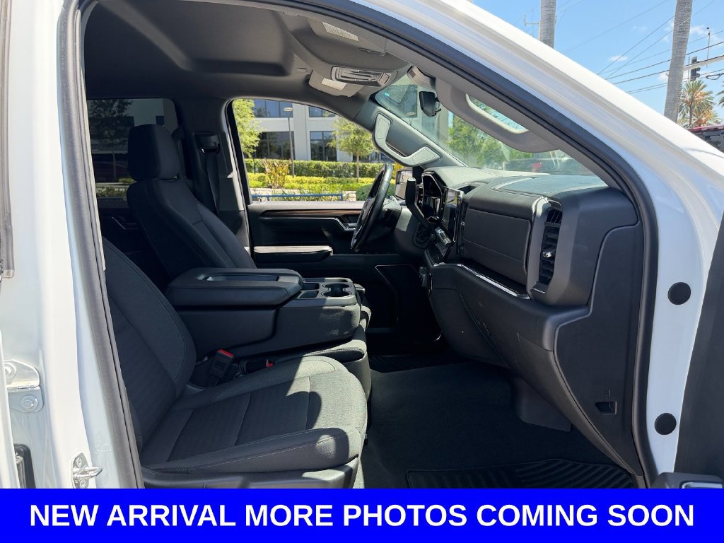 Certified 2024 Chevrolet Silverado 1500 RST AWD/4WD image 17