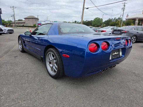 Used 2002 Chevrolet Corvette Z06 w/ Memory Pkg RWD image 9