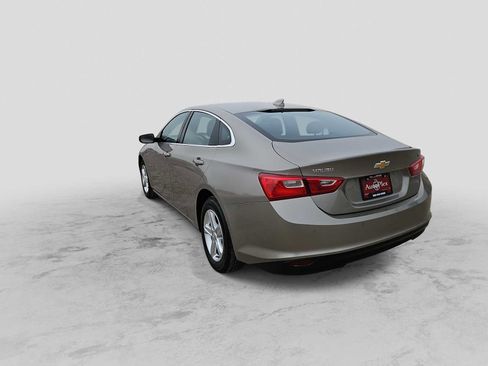 Used 2023 Chevrolet Malibu LT w/ Driver Confidence Package image 6
