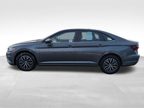 Used 2021 Volkswagen Jetta S w/ Driver Assistance Package image 12