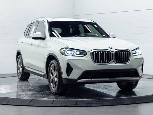 Used 2022 BMW X3 xDrive30i w/ Convenience Package image 4