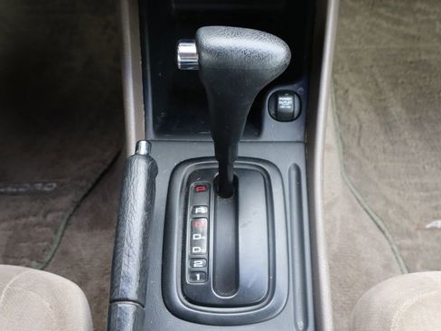 Used 1998 Honda Accord LX image 34