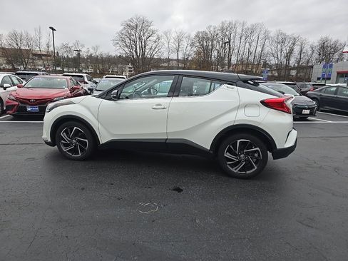 Certified 2021 Toyota C-HR Limited image 3